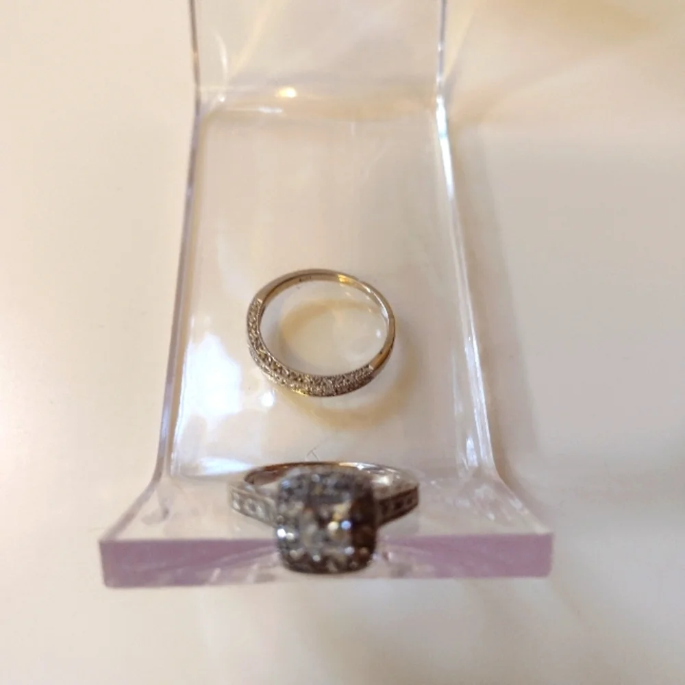 Women's Diamond Ring with Matching Band with Appraisal Report - Picture 4 of 7
